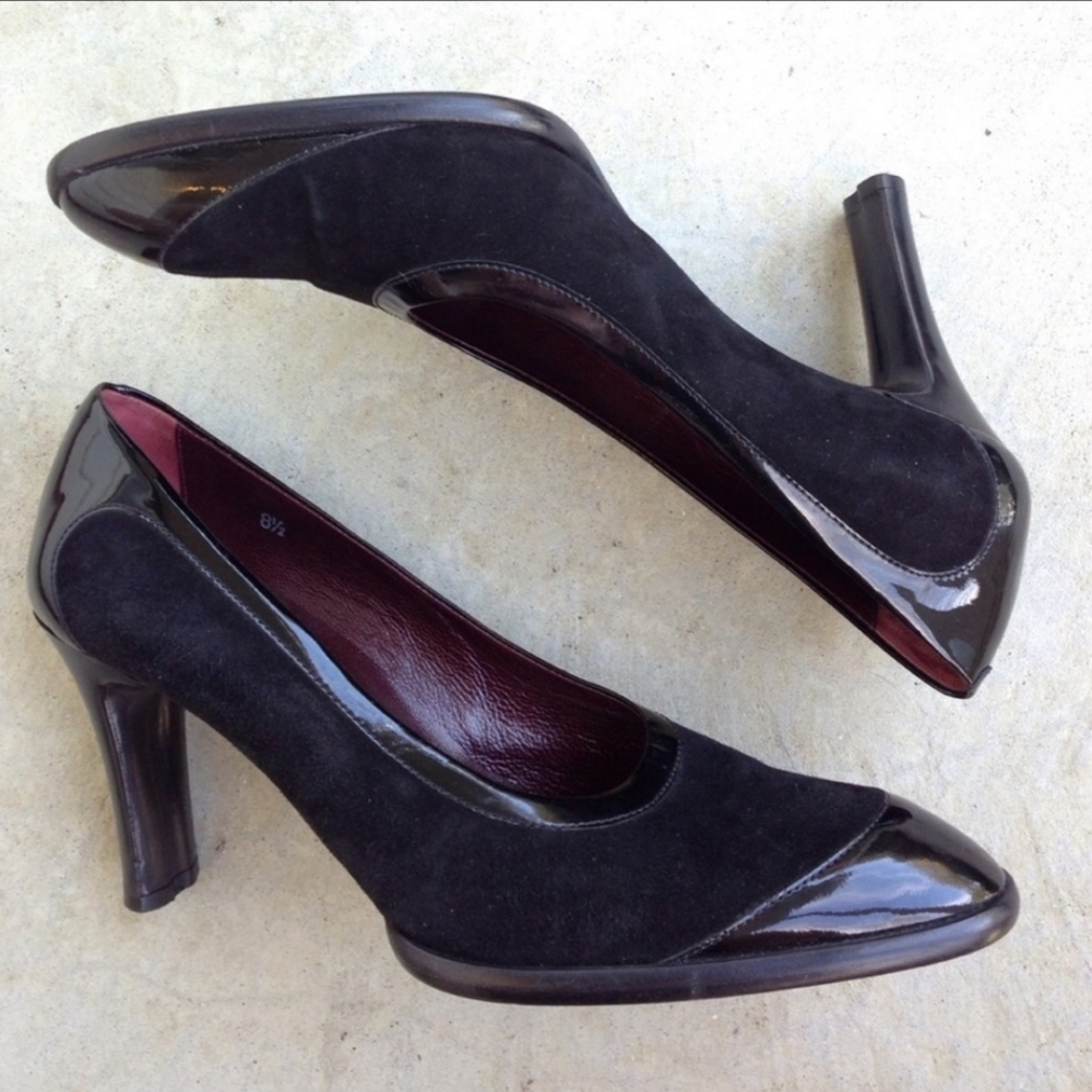 Tod's suede and patent leather pumps / heels